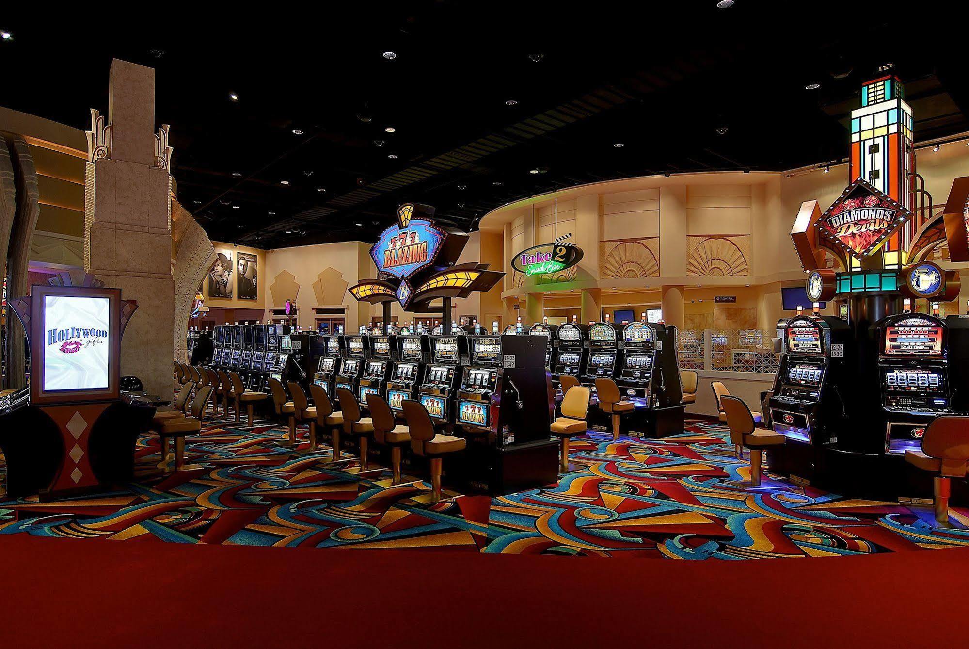 Hollywood Casino Bangor Hotel Buitenkant foto